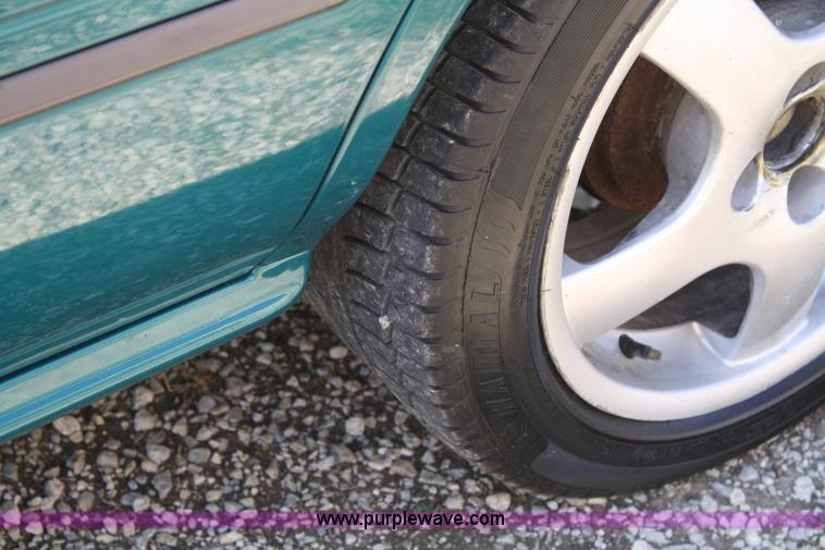 image for item A2348 1997 Nissan Sentra