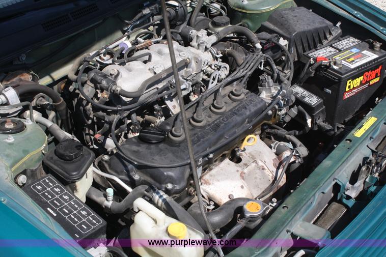 image for item A2348 1997 Nissan Sentra