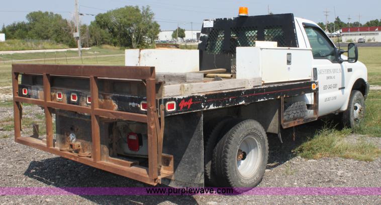 image for item A2546 2001 Ford F350 pickup truck