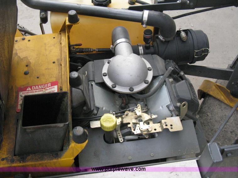 image for item A4336 2009 Walker ZTR high vac mower