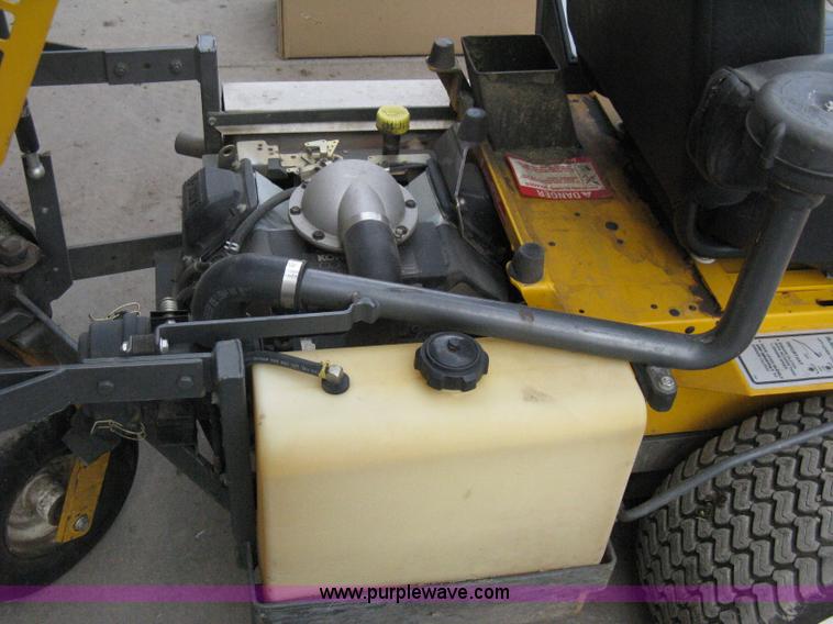 image for item A4336 2009 Walker ZTR high vac mower