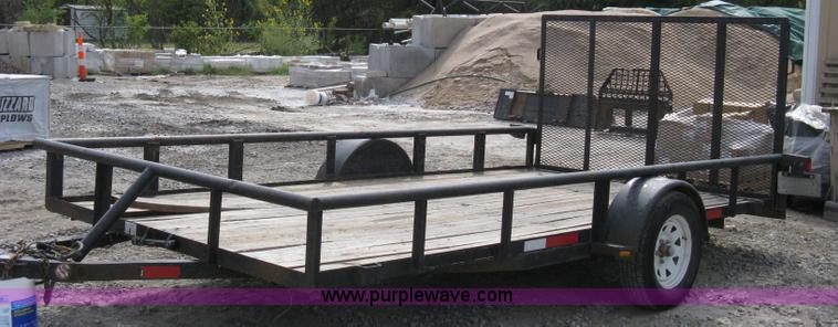 image for item A4337 2006 single axle trailer