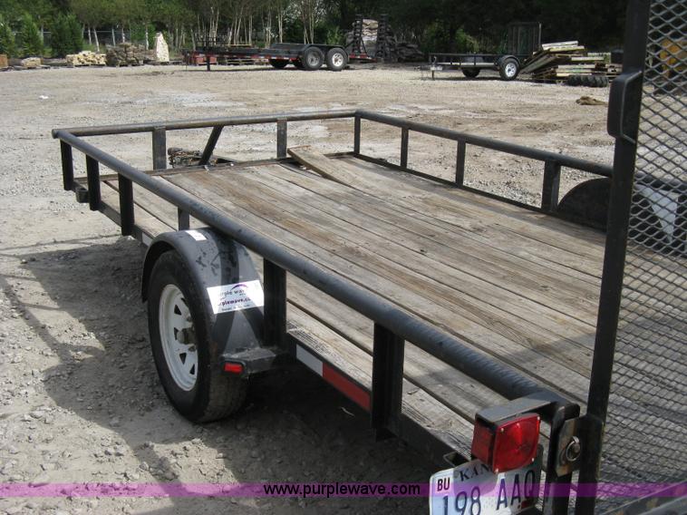 image for item A4337 2006 single axle trailer