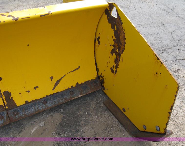 image for item A4338 2007 Arctic 10' sectional snow box plow