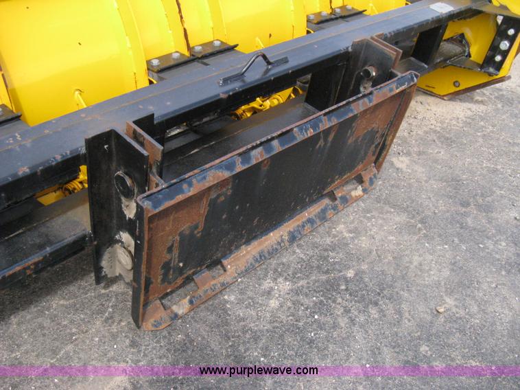image for item A4338 2007 Arctic 10' sectional snow box plow
