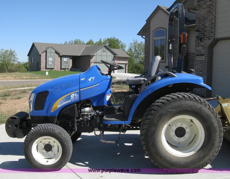 image for item A4342 2008 New Holland T2310 MFWD tractor