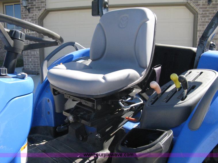 image for item A4342 2008 New Holland T2310 MFWD tractor