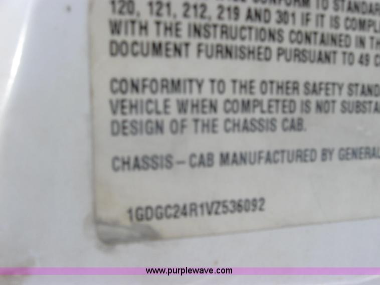 image for item A5169 1997 GMC Sierra 2500 pickup truck