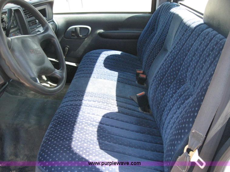 image for item A5169 1997 GMC Sierra 2500 pickup truck