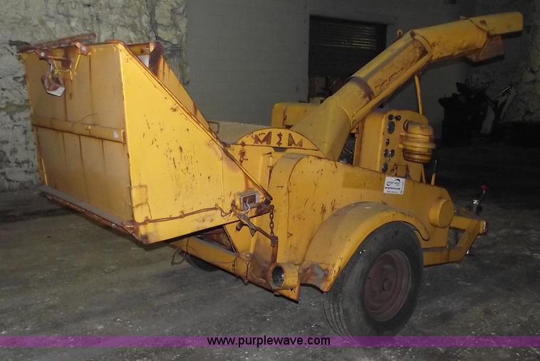 image for item C5501 Mits M&M wood chipper with drum cutter
