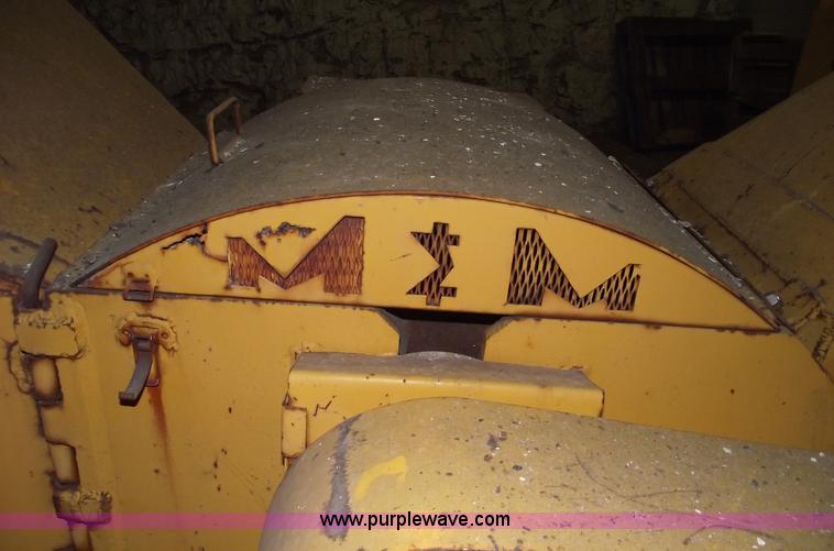 image for item C5501 Mits M&M wood chipper with drum cutter