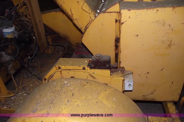 image for item C5501 Mits M&M wood chipper with drum cutter