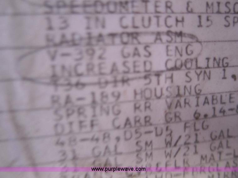 image for item C9787 1973 International LoadStar 700 rollback truck