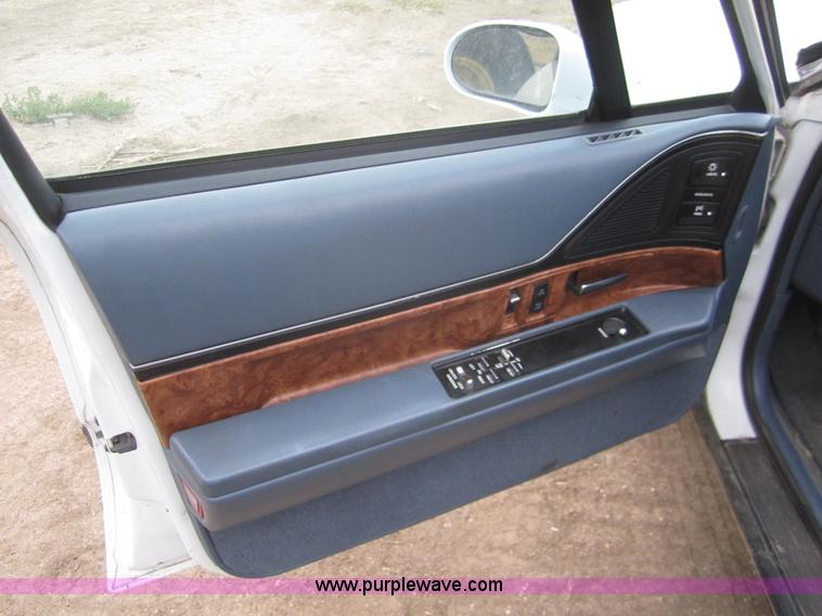 image for item C9839 1995 Buick LeSabre Custom