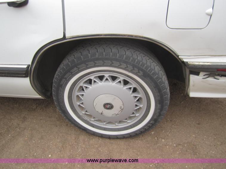 image for item C9839 1995 Buick LeSabre Custom