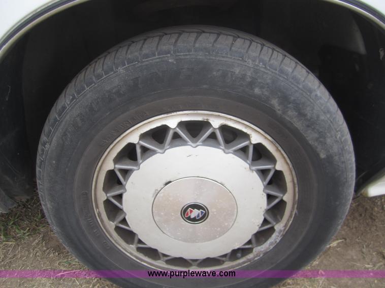 image for item C9839 1995 Buick LeSabre Custom