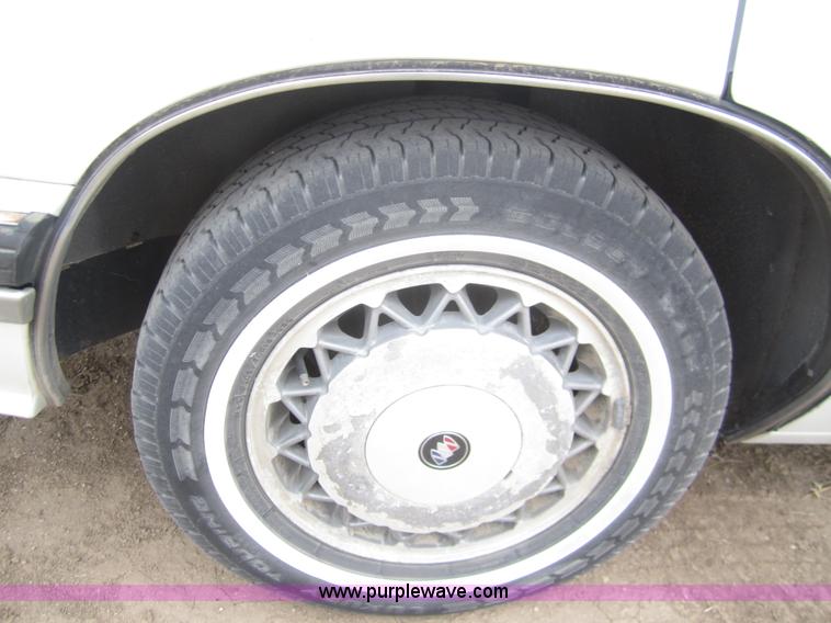 image for item C9839 1995 Buick LeSabre Custom
