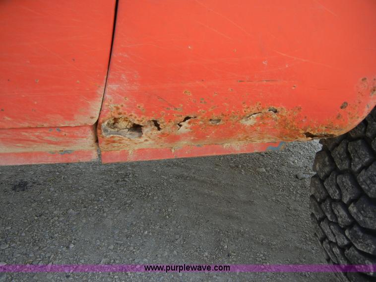 image for item D9920 1977 Chevrolet C20 Custom Deluxe pickup truck