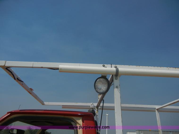 image for item D9921 1986 Ford F250 pickup truck