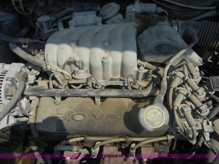 image for item D9922 1996 Ford Taurus GL