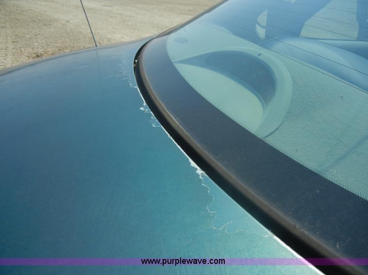 image for item D9922 1996 Ford Taurus GL