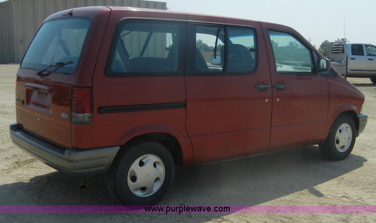 image for item D9923 1997 Ford Aerostar XLT mini van