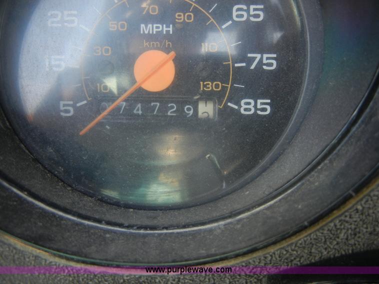 image for item D9928 1982 Chevrolet C20 Custom Deluxe utility pickup truck