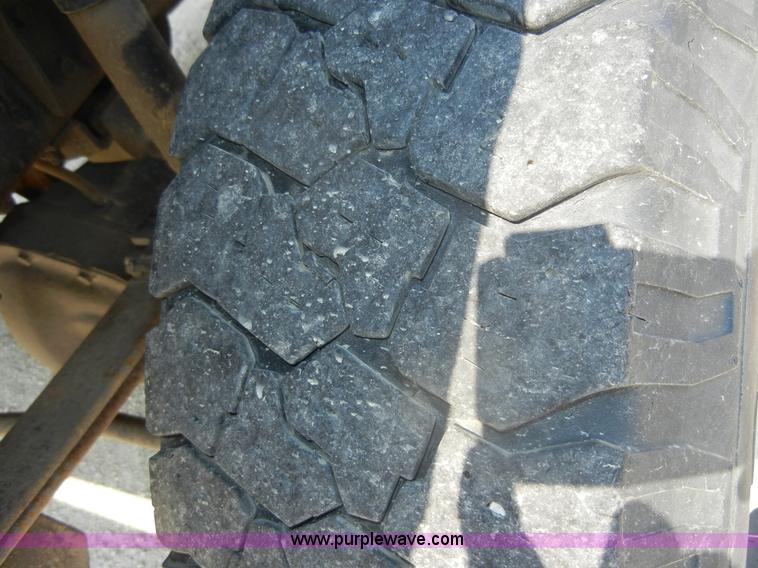 image for item D9929 1990 Ford F350 custom pickup truck