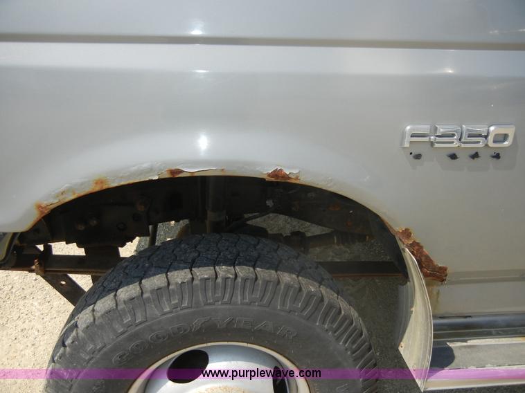 image for item D9929 1990 Ford F350 custom pickup truck