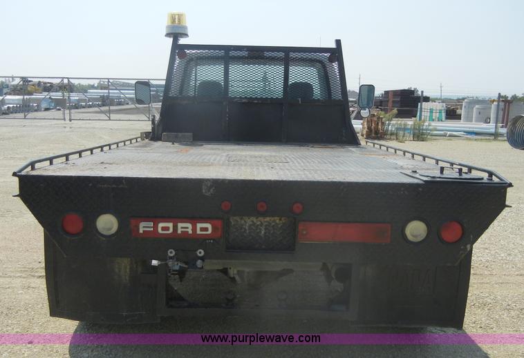 image for item D9930 1993 Ford F450 Super Duty pickup truck