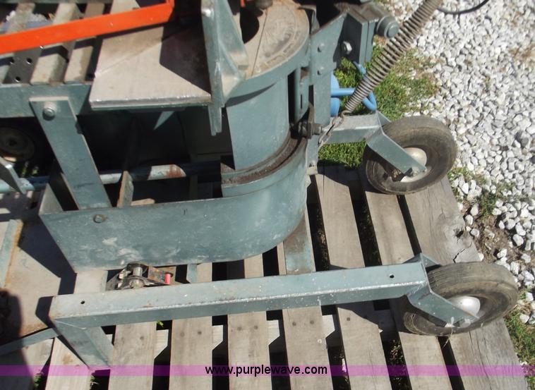 image for item G9278 Ellis portable electric band saw