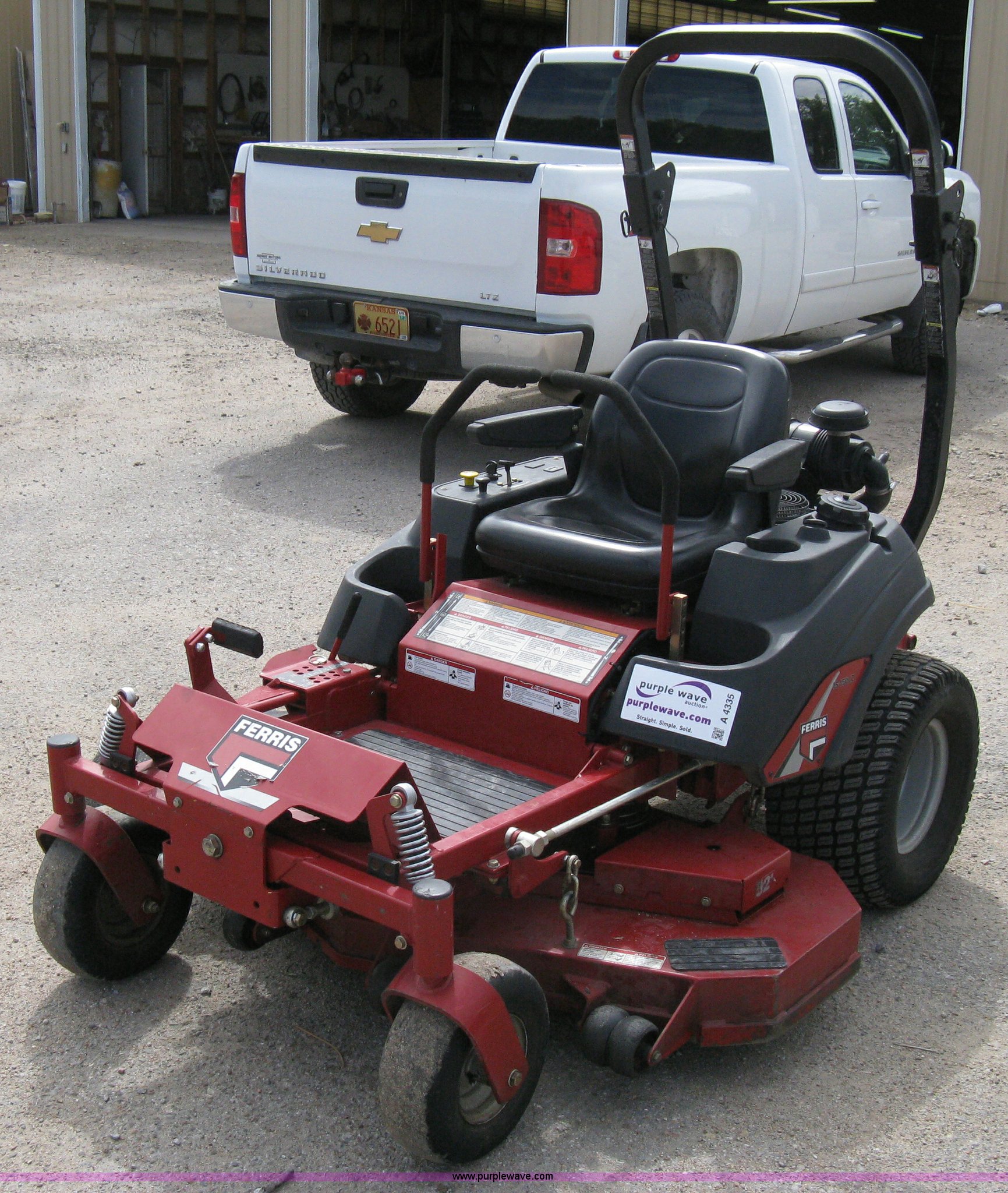 Ferris IS 1500Z ZTR mower in Andover, KS Item A4335 sold Purple Wave
