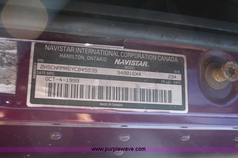 image for item A2291 2000 International 9400i Eagle semi truck