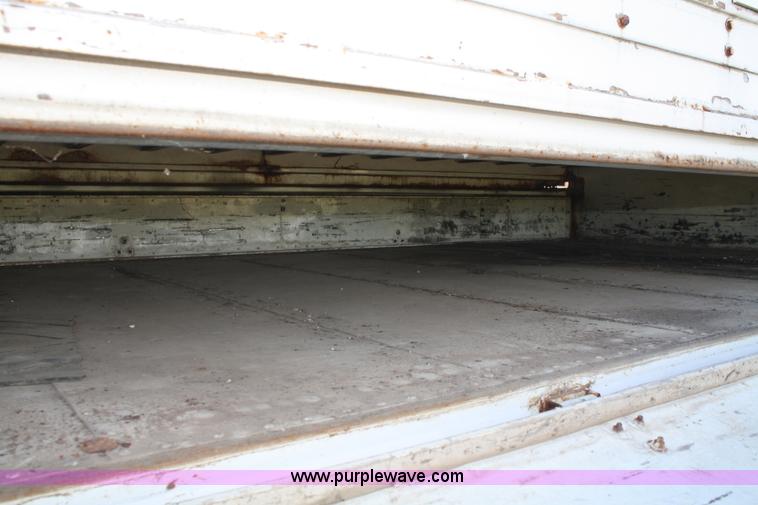 image for item A2293 1979 Matlock 43' dry van trailer