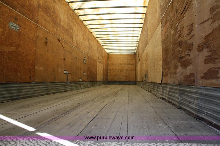 image for item A2294 1996 Strick 53' dry van trailer
