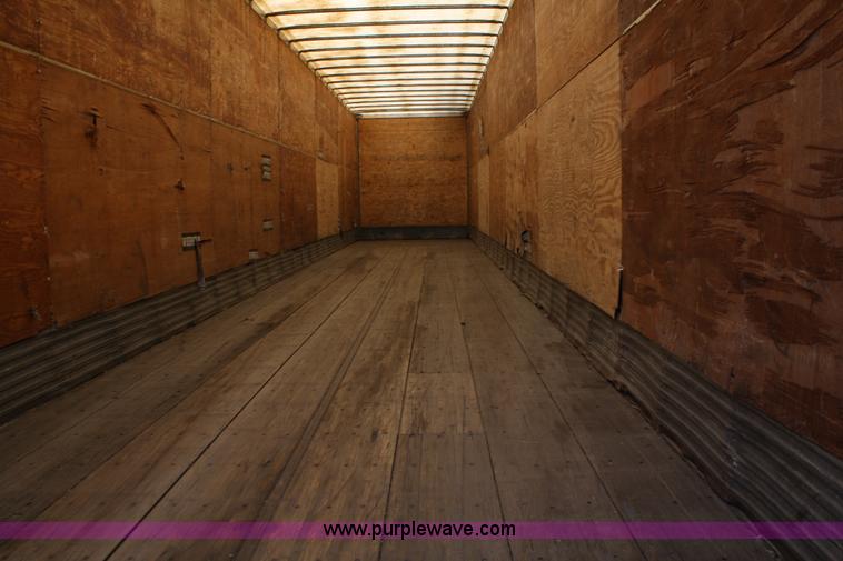 image for item A2294 1996 Strick 53' dry van trailer