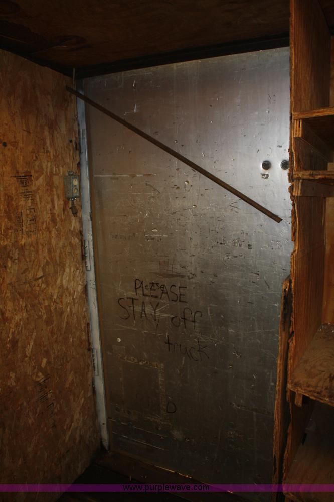 image for item A2296 1994 Great Dane 48' dry van trailer