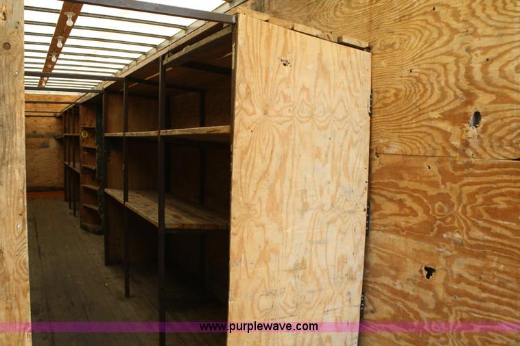 image for item A2297 1995 Stoughton 48' dry van trailer