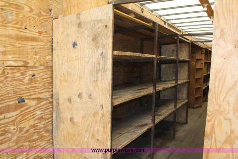 image for item A2297 1995 Stoughton 48' dry van trailer