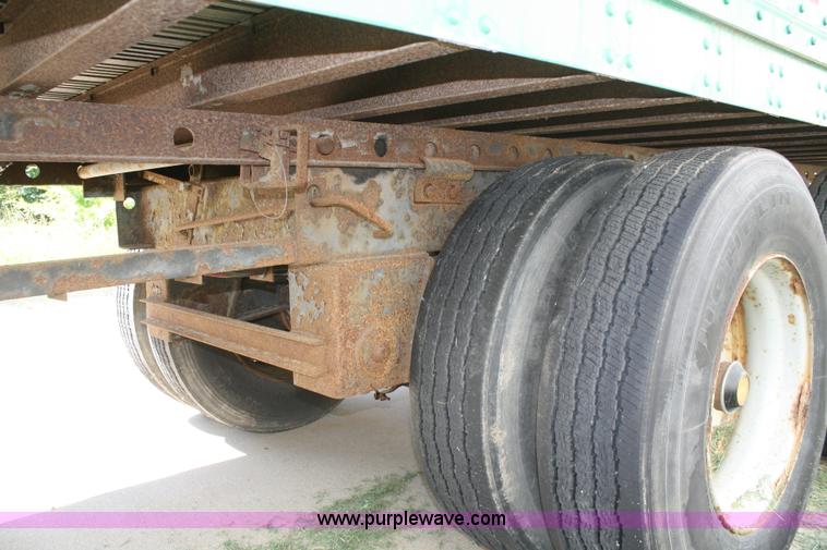 image for item A2298 1991 Trailmobile 50' dry van trailer