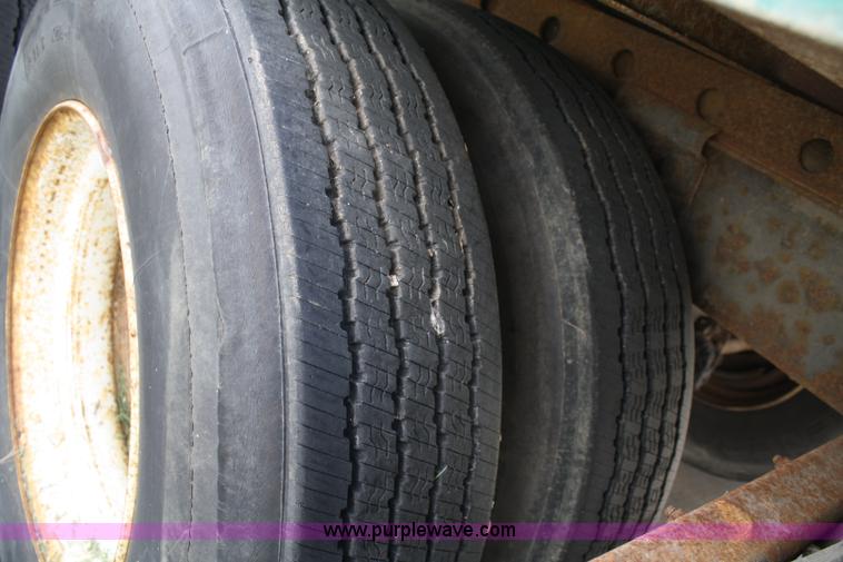 image for item A2298 1991 Trailmobile 50' dry van trailer