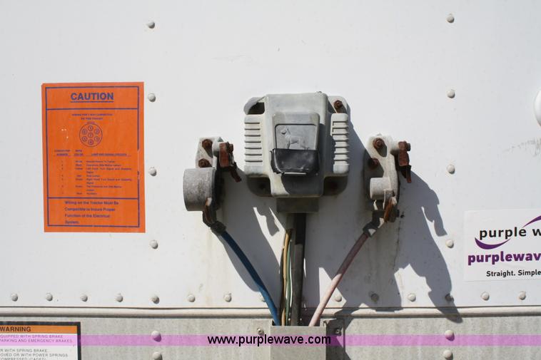 image for item A2299 1994 Great Dane 48' dry van trailer