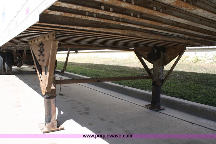 image for item A2299 1994 Great Dane 48' dry van trailer