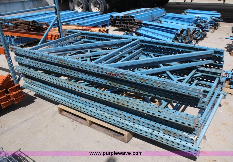 image for item A9027 Pallet racking
