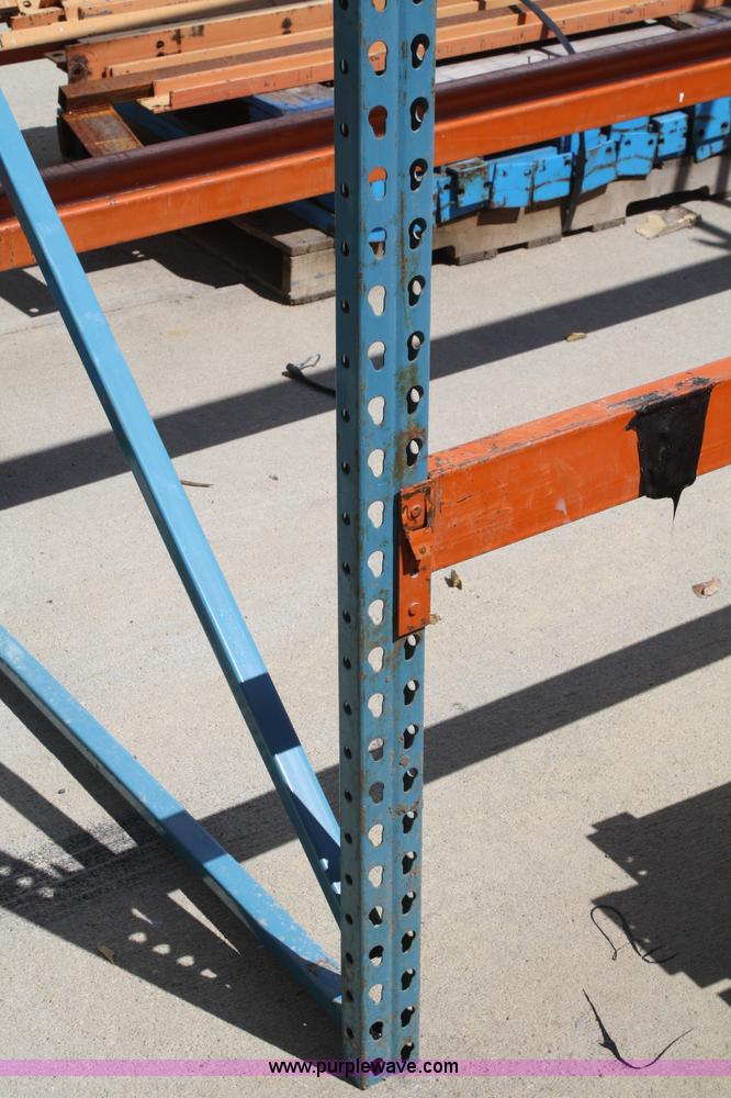 image for item A9027 Pallet racking