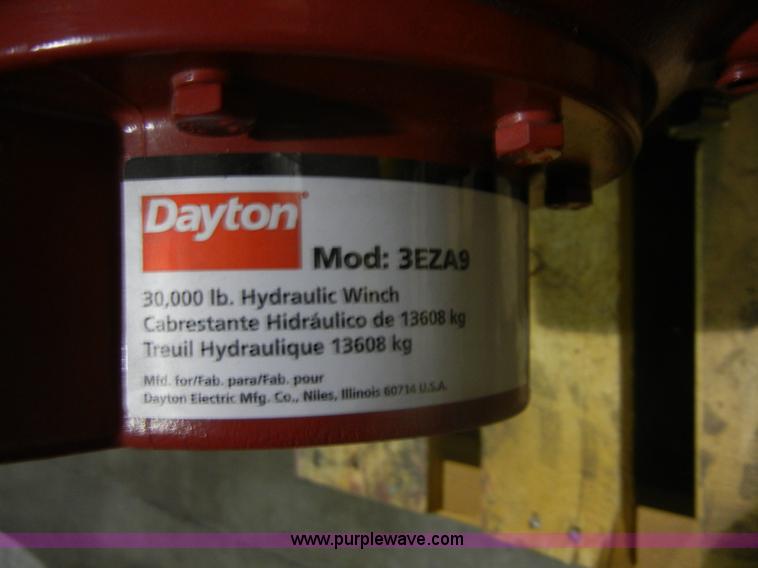 image for item C9084 Dayton hydraulic winch