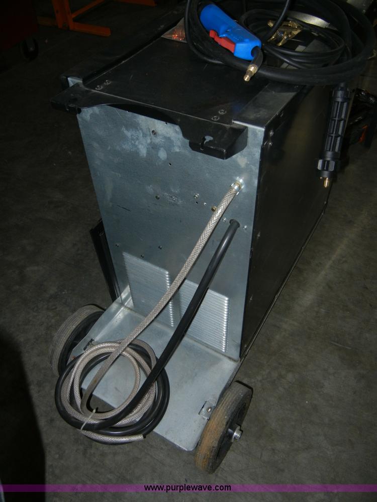 image for item C9089 Schumaker MIG welder