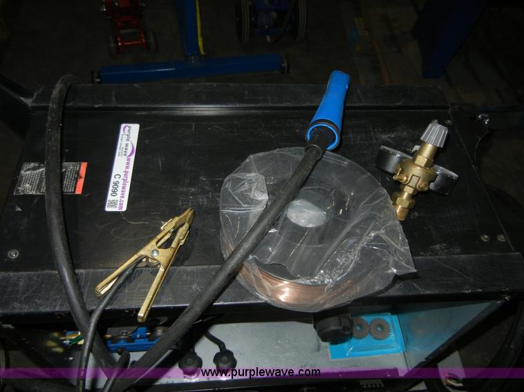 image for item C9090 Schumaker MIG welder
