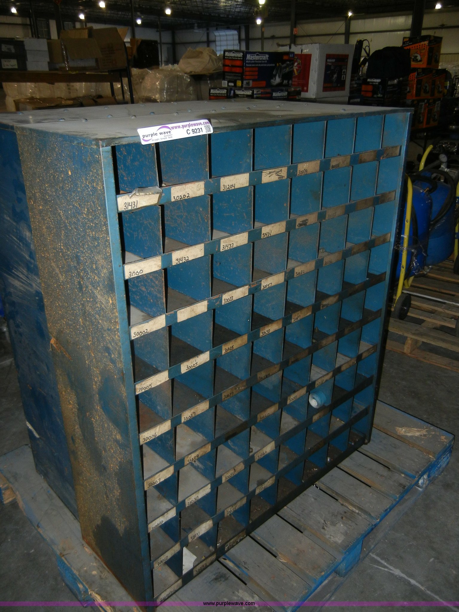 (2) used bolt bins in Spring Hill, KS Item C9231 sold Purple Wave