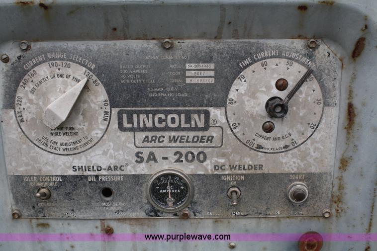 image for item A2338 Lincoln SA-200 arc welder
